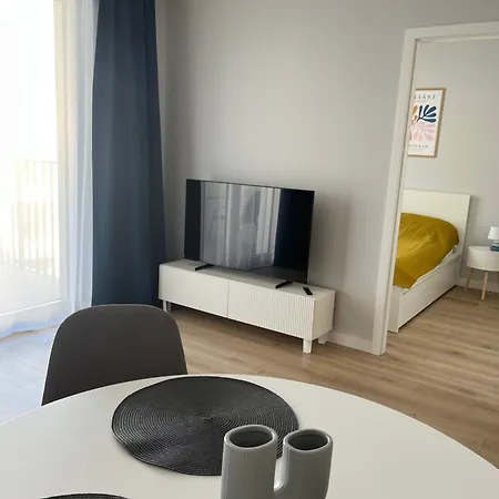 Zurawie Modern Appartement *